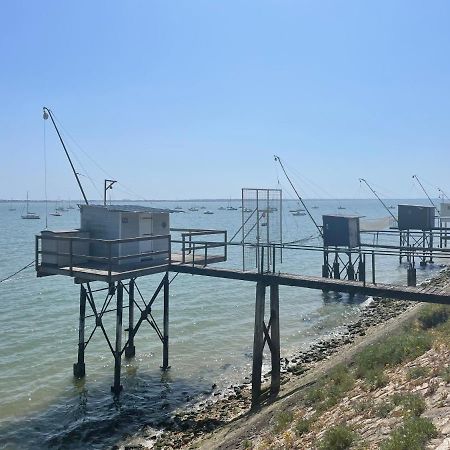 Studio Cosy Avec Terrasse, Proche Chantiers Et Airbus Saint-Nazaire  Buitenkant foto